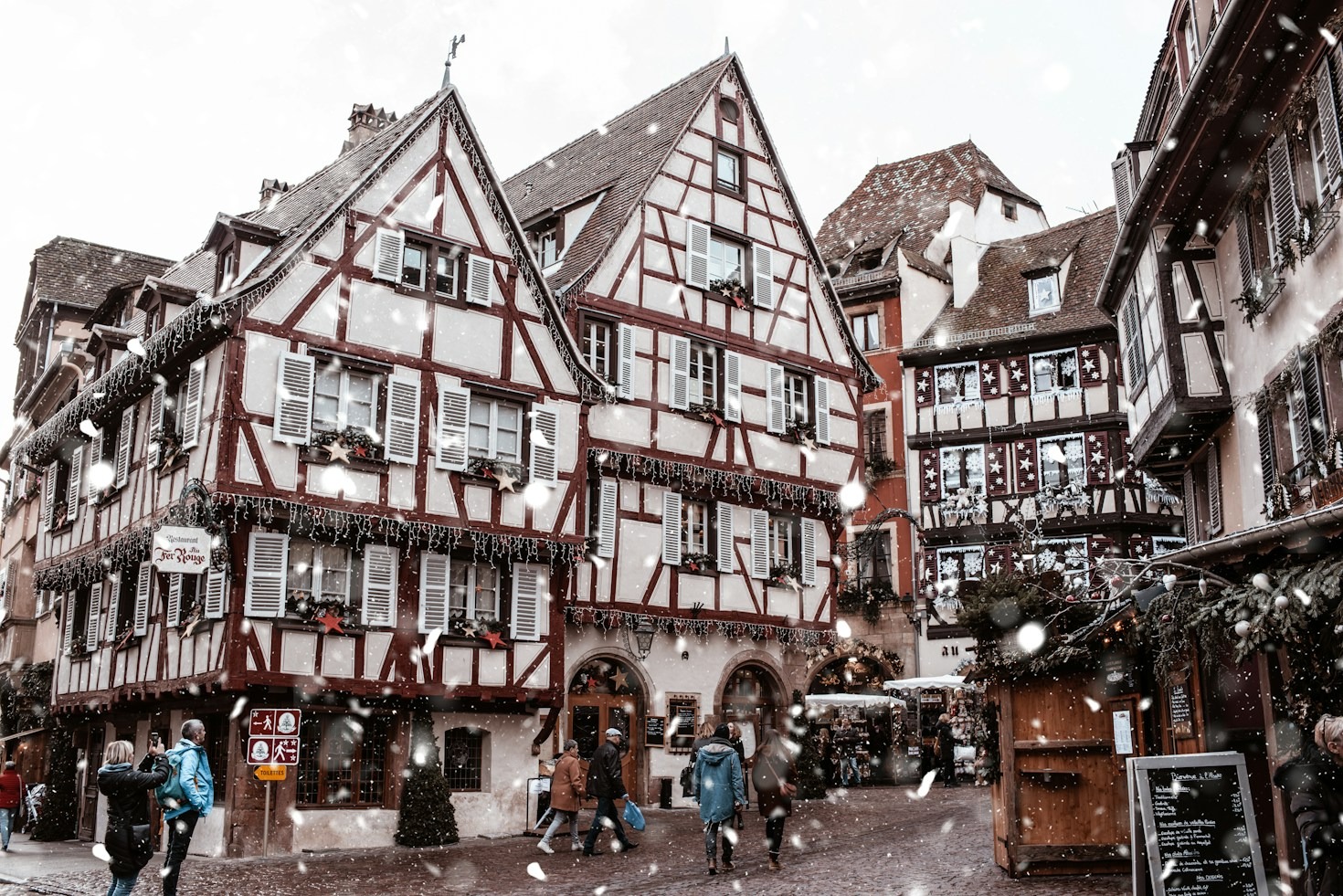 Navigating German Bureaucracy: A Step-by-Step Expat Guide